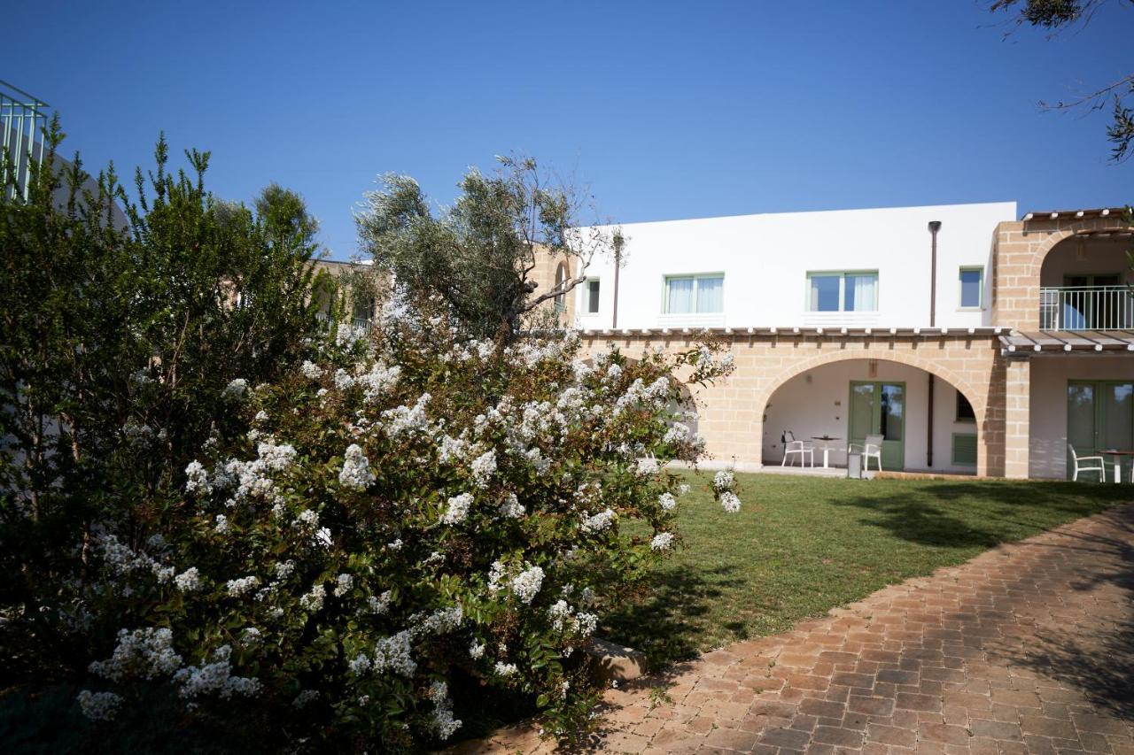 โรงแรมมอนติโร Santa Maria di Leuca ภายนอก รูปภาพ