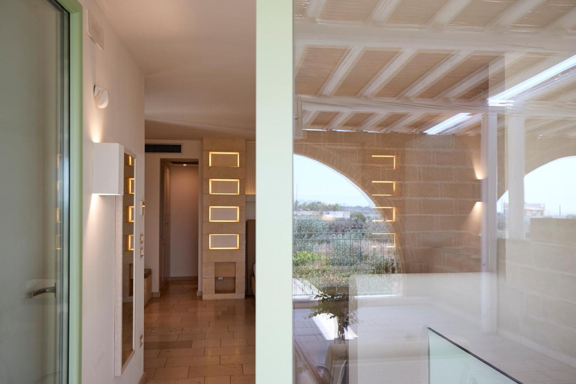 โรงแรมมอนติโร Santa Maria di Leuca ภายนอก รูปภาพ
