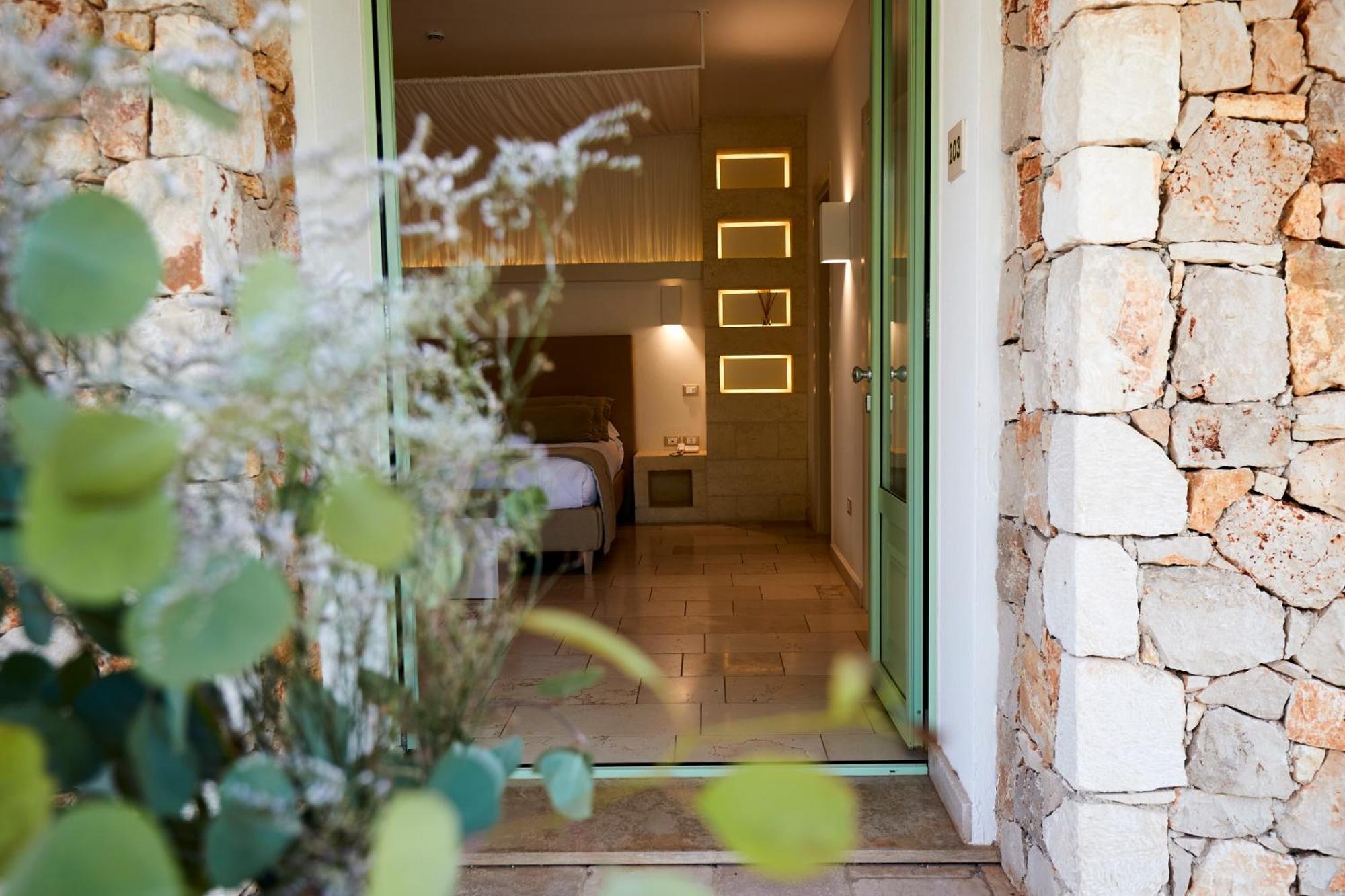 โรงแรมมอนติโร Santa Maria di Leuca ภายนอก รูปภาพ