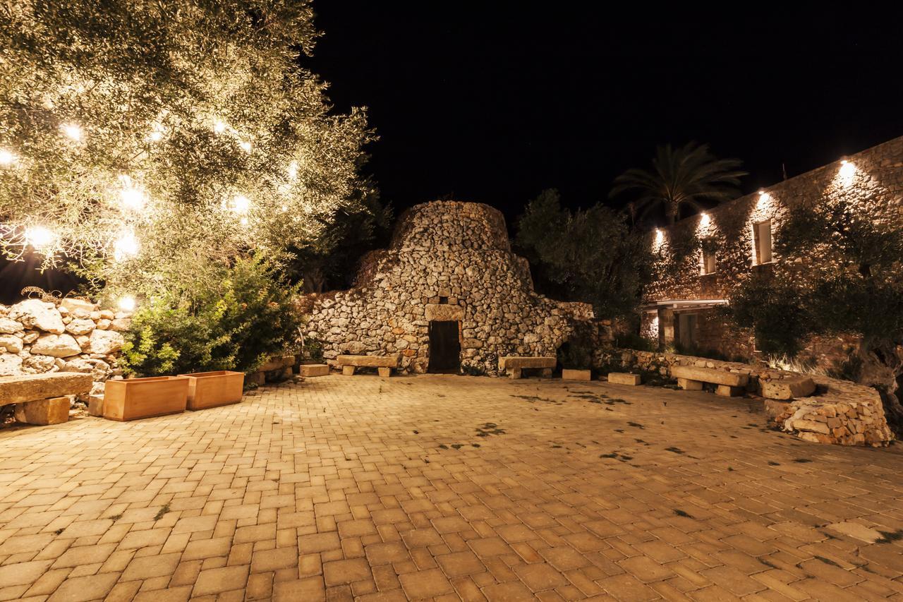 โรงแรมมอนติโร Santa Maria di Leuca ภายนอก รูปภาพ